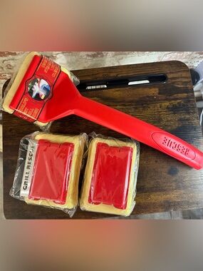 Grill Rescue Bristle-Free Steam Cleaning Grill Brush + (2) Brand New Replacement